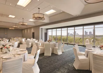 Hyatt Place Niagara Falls hotel thumbnail 8