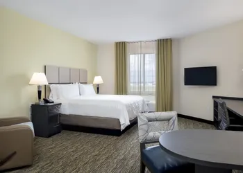 Candlewood Suites Miami Exec Airport - Kendall by IHG hotel thumbnail 4