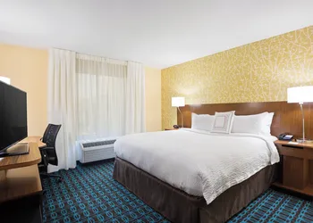 Fairfield Inn and Suites by Marriott Belle Vernon hotel thumbnail 5