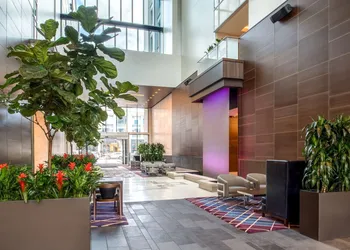 Embassy Suites by Hilton Seattle Downtown Pioneer Square hotel thumbnail 5
