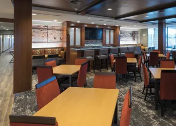 Fairfield Inn and Suites by Marriott Lubbock Southwest hotel thumbnail 3