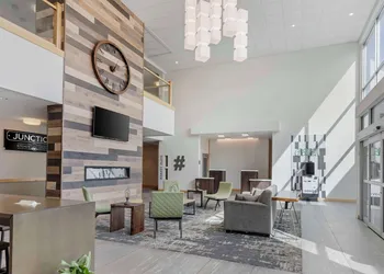 Best Western Plus Peppertree Nampa Civic Center Inn hotel thumbnail 2