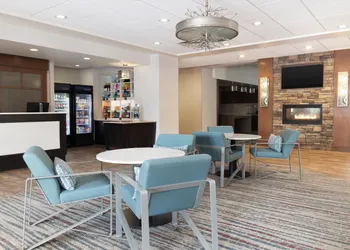 Homewood Suites by Hilton Wauwatosa Milwaukee hotel thumbnail 3