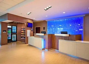 Fairfield Inn & Suites by Marriott Phoenix Tempe/Airport hotel thumbnail 4