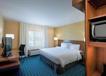 Fairfield Inn & Suites by Marriott Phoenix Tempe/Airport hotel thumbnail 8