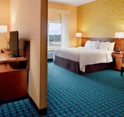 Fairfield Inn & Suites by Marriott Hendersonville Flat Rock hotel detail image 5