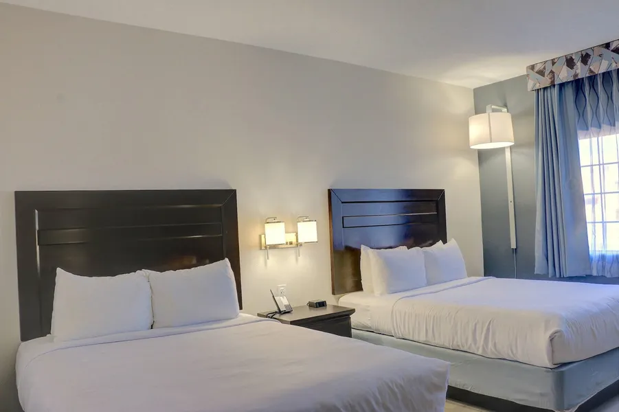 Quality Inn & Suites Roswell North hotel detail image 6