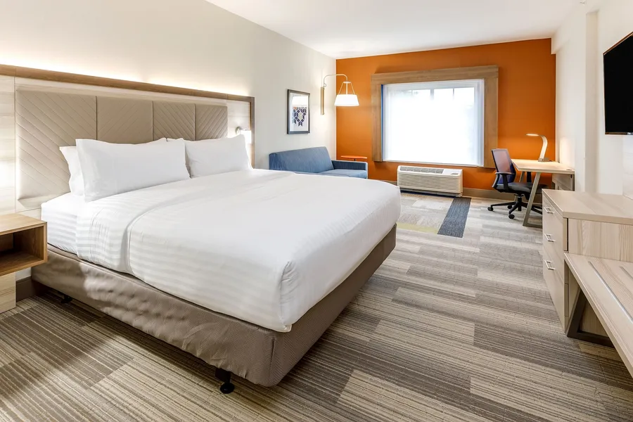 Holiday Inn Express & Suites Sturbridge by IHG hotel detail image 6