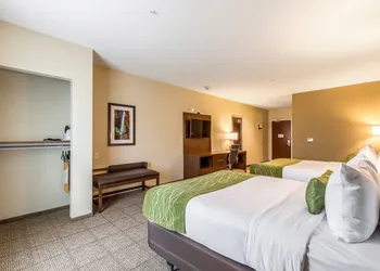 Comfort Suites St George - University Area hotel thumbnail 6