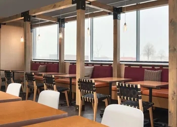 Tru by Hilton Cedar Rapids Westdale hotel thumbnail 5