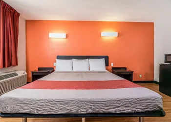 Motel 6 Westley, CA hotel thumbnail 6