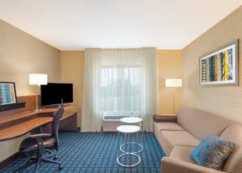 Fairfield Inn & Suites by Marriott Bloomsburg hotel thumbnail 8
