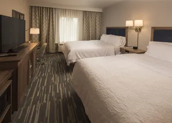 Hampton Inn & Suites Seattle/Redmond hotel thumbnail 4