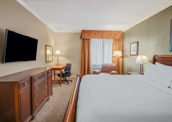 Wyndham Garden York hotel thumbnail 8