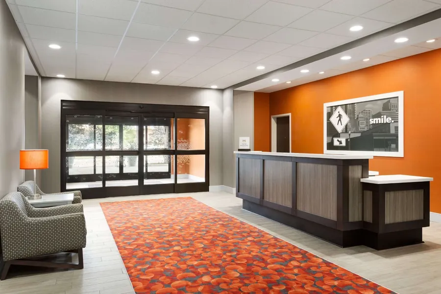 Hampton Inn North Olmsted Cleveland Airport hotel detail image 2