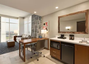 Embassy Suites by Hilton Denton Convention Center hotel thumbnail 8