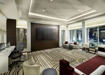 Hilton Garden Inn Roslyn hotel thumbnail 2