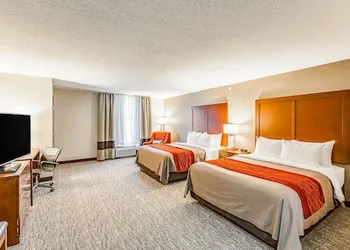 Comfort Inn Altoona-Des Moines hotel thumbnail 7