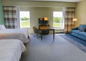 Hampton Inn & Suites Charlotte/Ballantyne hotel thumbnail 7