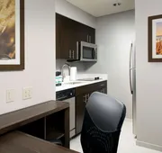 Homewood Suites by Hilton Kansas City Speedway hotel detail image 7