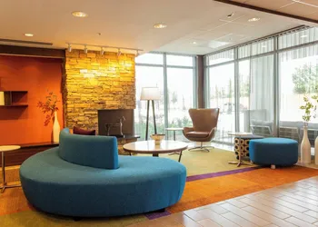 Fairfield Inn & Suites by Marriott Bay City hotel thumbnail 2