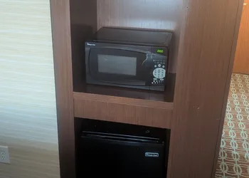 Fairfield Inn & Suites by Marriott Detroit Troy hotel thumbnail 6