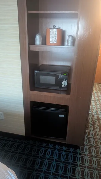Fairfield Inn & Suites by Marriott Detroit Troy hotel detail image 6