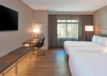 AC Hotel by Marriott Seattle Bellevue/Downtown hotel thumbnail 6