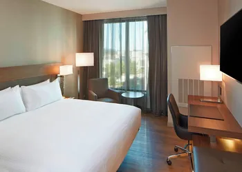 AC Hotel by Marriott Seattle Bellevue/Downtown hotel thumbnail 8