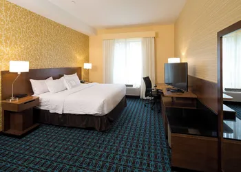 Fairfield Inn & Suites by Marriott Detroit Chesterfield hotel thumbnail 6