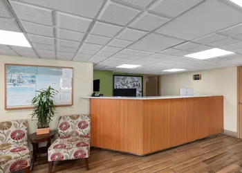 Super 8 by Wyndham Myrtle Beach/Market Common Area hotel thumbnail 3