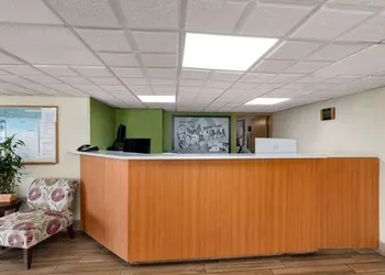 Super 8 by Wyndham Myrtle Beach/Market Common Area hotel thumbnail 4