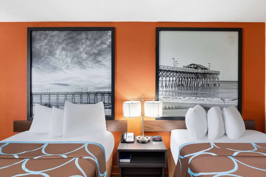 Super 8 by Wyndham Myrtle Beach/Market Common Area hotel detail image 6