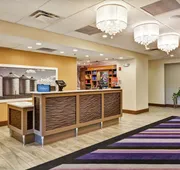 Hampton Inn & Suites Ashland hotel detail image 5