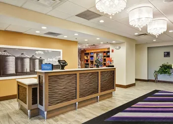 Hampton Inn & Suites Ashland hotel thumbnail 6