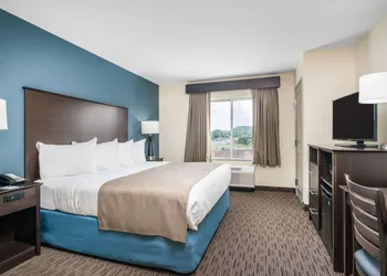 AmericInn by Wyndham Winona hotel thumbnail 5