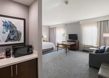 Hampton Inn & Suites Colleyville DFW Airport West hotel thumbnail 5