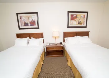 Holiday Inn Express Hotel & Suites Drayton Valley by IHG hotel thumbnail 3