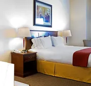 Holiday Inn Express Hotel & Suites Drayton Valley by IHG hotel detail image 5