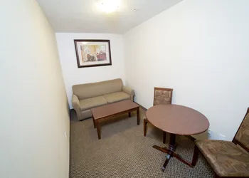 Holiday Inn Express Hotel & Suites Drayton Valley by IHG hotel thumbnail 8