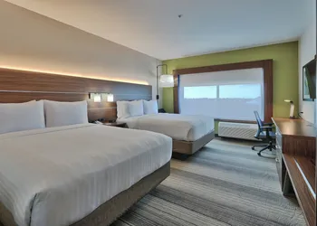 Holiday Inn Express & Suites Houston East - Beltway 8 by IHG hotel thumbnail 5