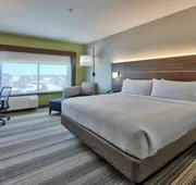 Holiday Inn Express & Suites Houston East - Beltway 8 by IHG hotel detail image 7