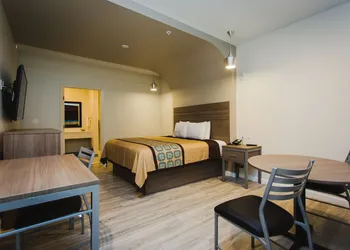 Scottish Inns & Suites Atascocita hotel thumbnail 4