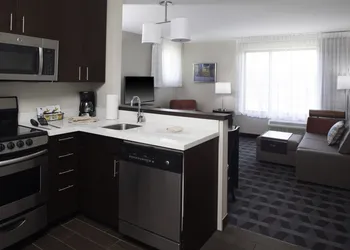 TownePlace Suites by Marriott Detroit Canton hotel thumbnail 4