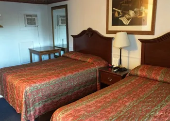 Colonial Inn Extended Stay By OYO New Ulm hotel thumbnail 4