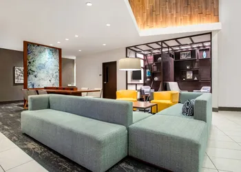 Hyatt Place Austin Airport hotel thumbnail 2