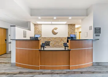 Comfort Inn & Suites New Lisbon hotel thumbnail 3