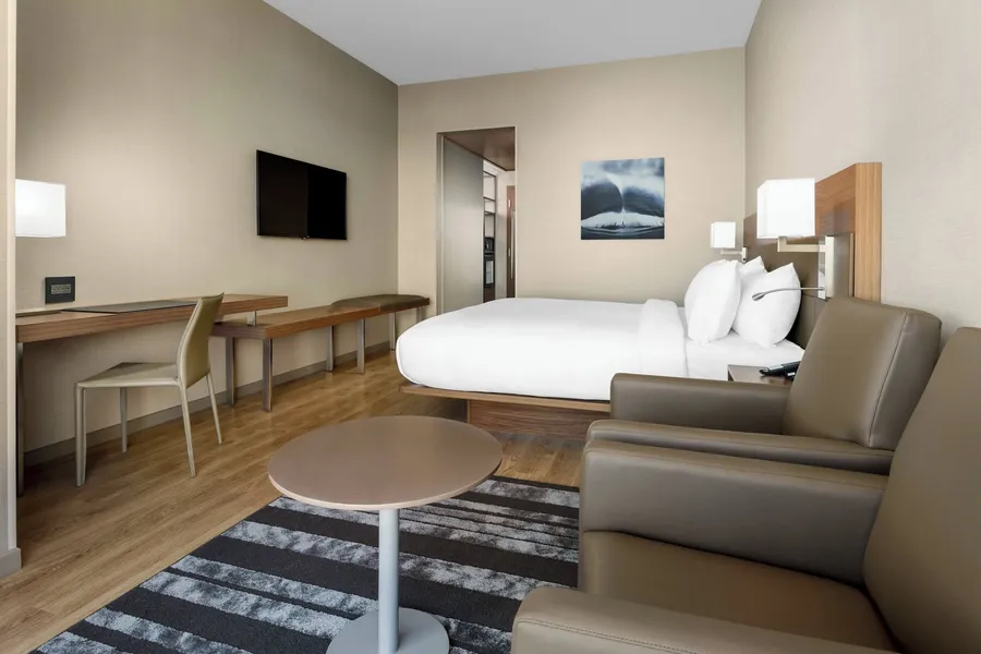 AC Hotel by Marriott San Francisco Airport Oyster Point/Waterfront hotel detail image 6