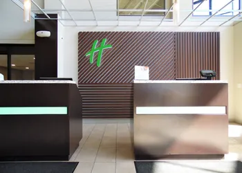 Holiday Inn Bloomington - Normal by IHG hotel thumbnail 2