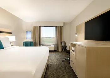 Holiday Inn Bloomington - Normal by IHG hotel thumbnail 5
